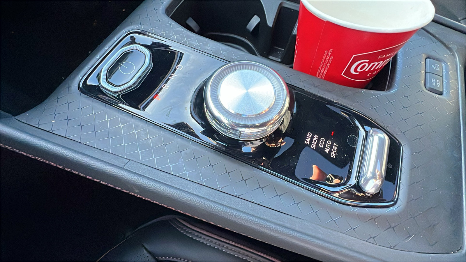 Used 2024 Jeep Wagoneer Launch Edition image 31