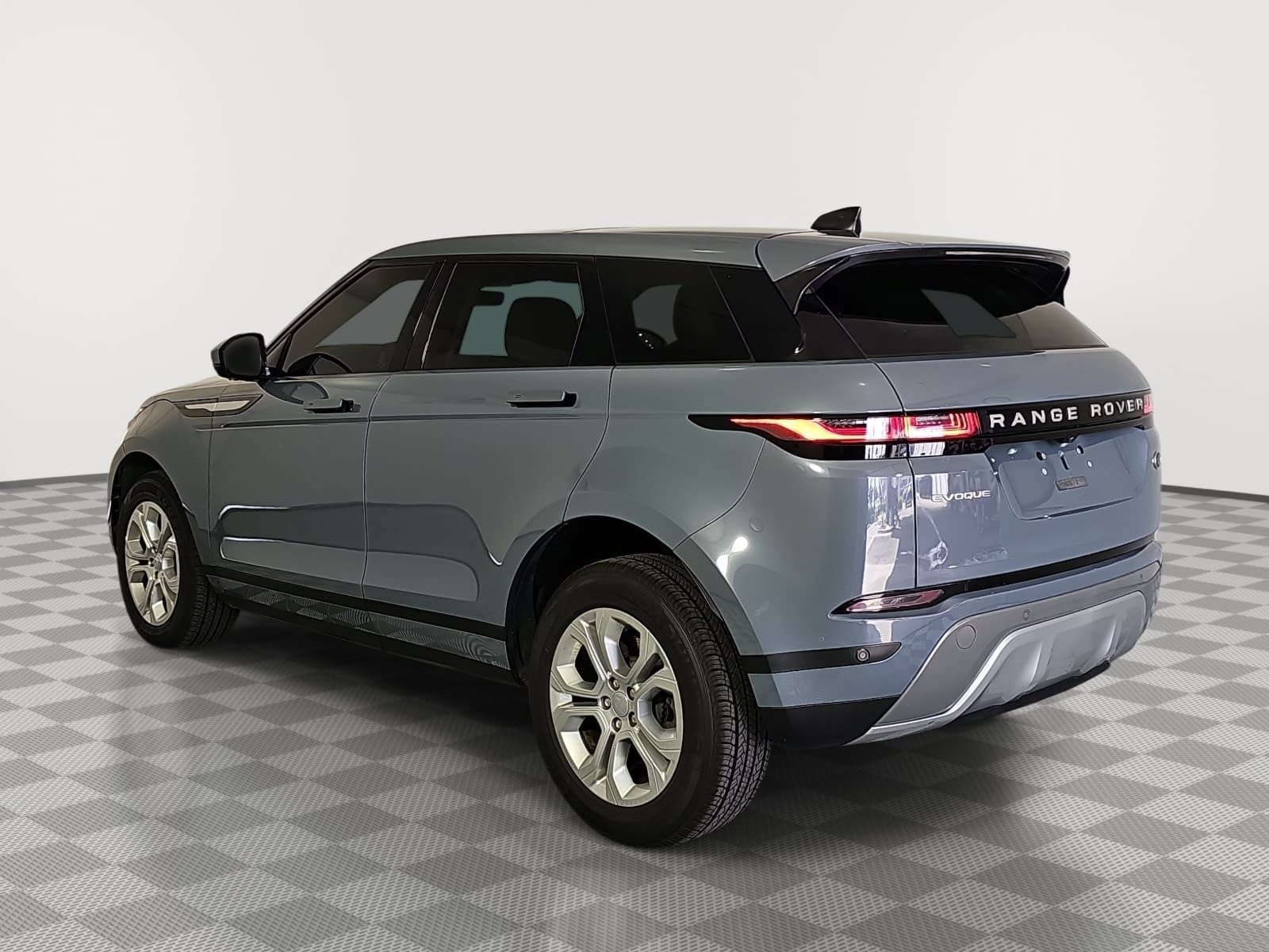 Used 2023 Land Rover Range Rover Evoque S AWD/4WD image 6