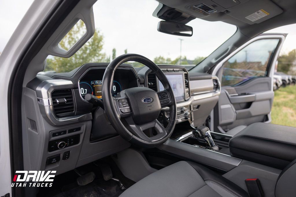 Used 2023 Ford F150 Lariat w/ Equipment Group 502A High image 30