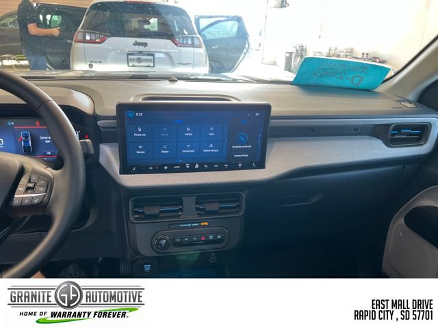 Used 2026 Ford Maverick XLT w/ XLT Luxury Package AWD/4WD image 13