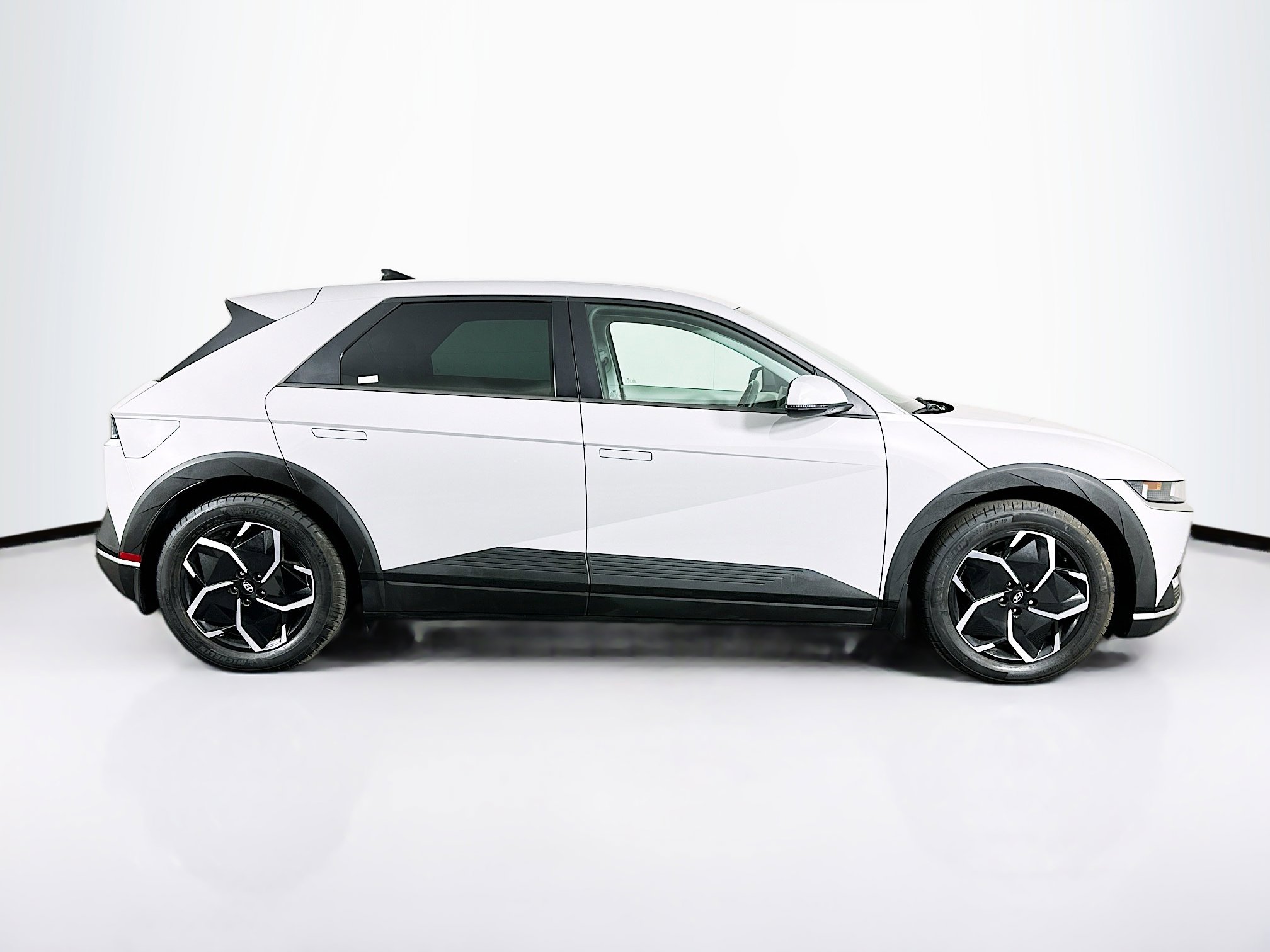 Used 2024 Hyundai Ioniq 5 SEL RWD image 10