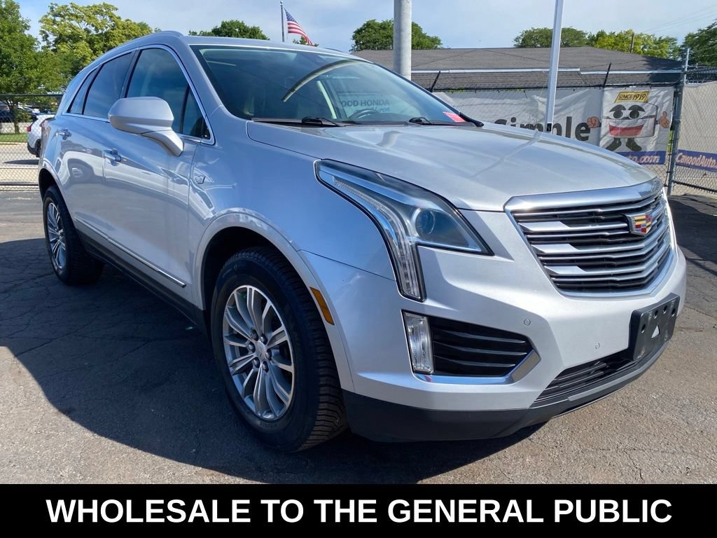 Used 2017 Cadillac XT5 Luxury w/ Driver Awareness Package AWD/4WD image 1
