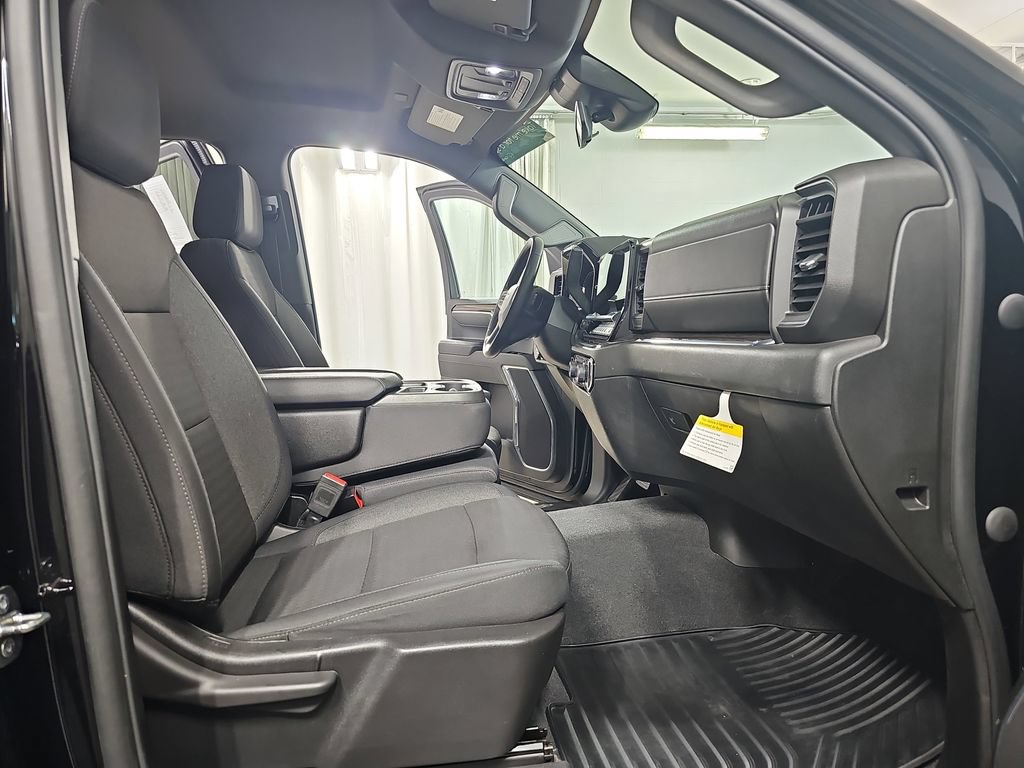 Certified 2024 Chevrolet Silverado 1500 LT AWD/4WD image 13