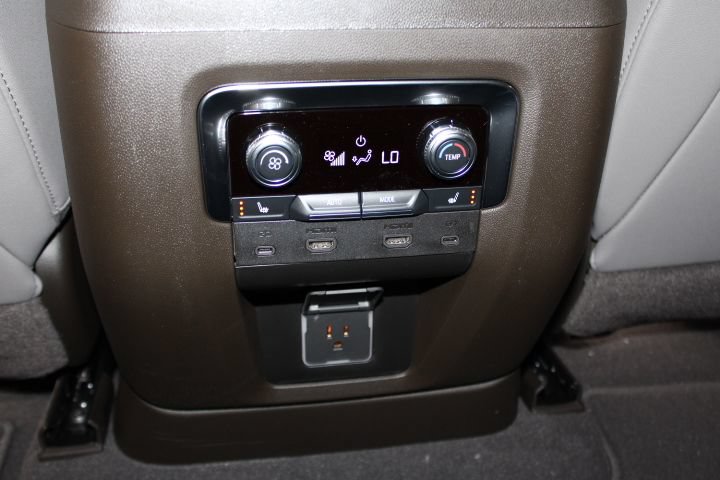 New 2026 GMC Yukon Elevation w/ Elevation Premium Package AWD/4WD image 26