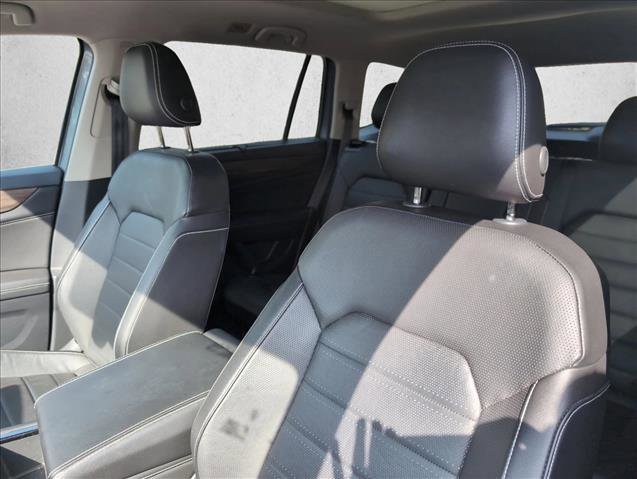 Used 2024 Volkswagen Atlas SEL image 9
