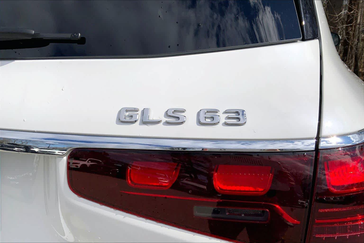 Certified 2025 Mercedes-Benz GLS 63 AMG 4MATIC image 30