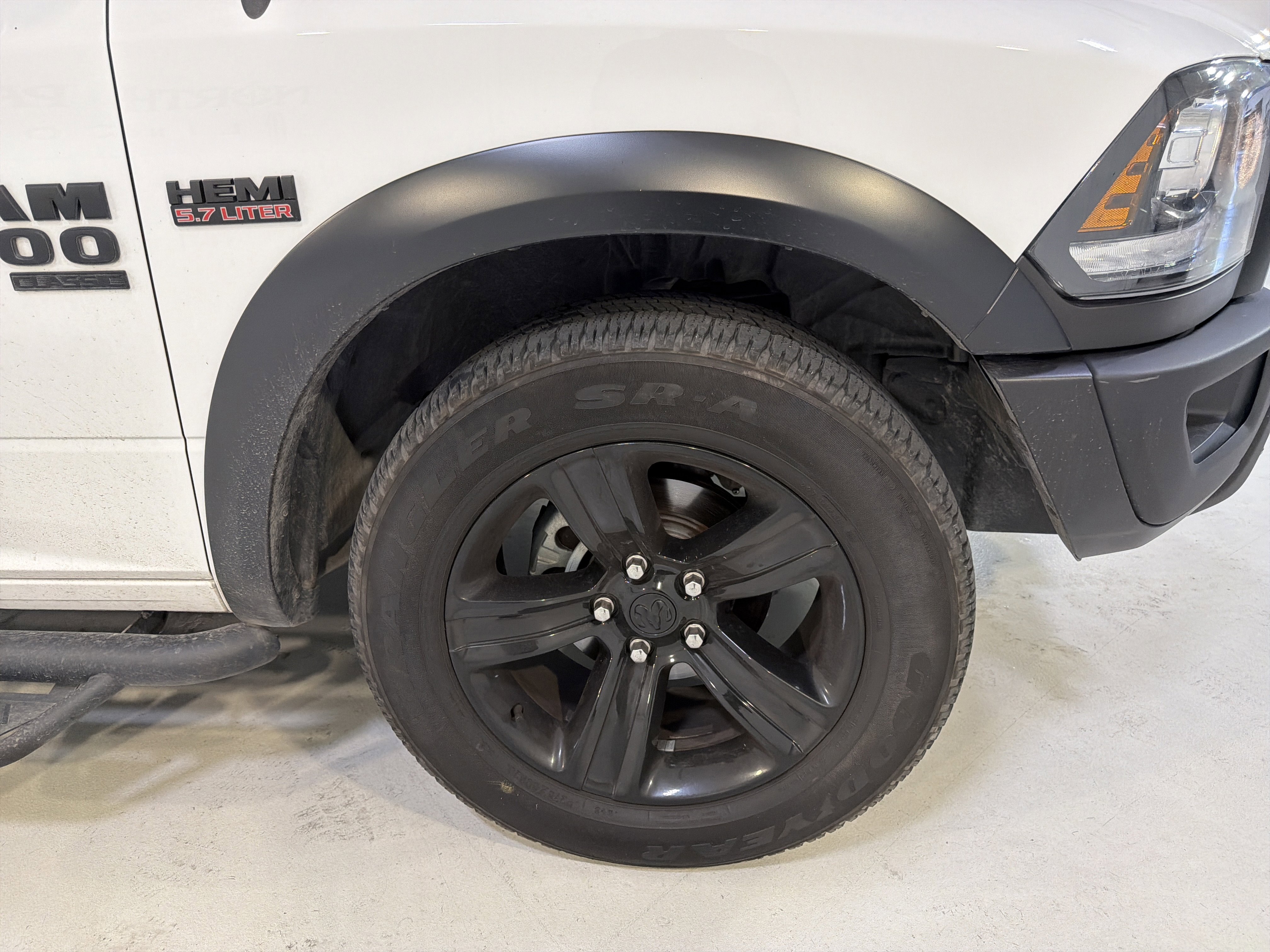 Used 2024 RAM 1500 Classic Warlock w/ Electronics Group image 13