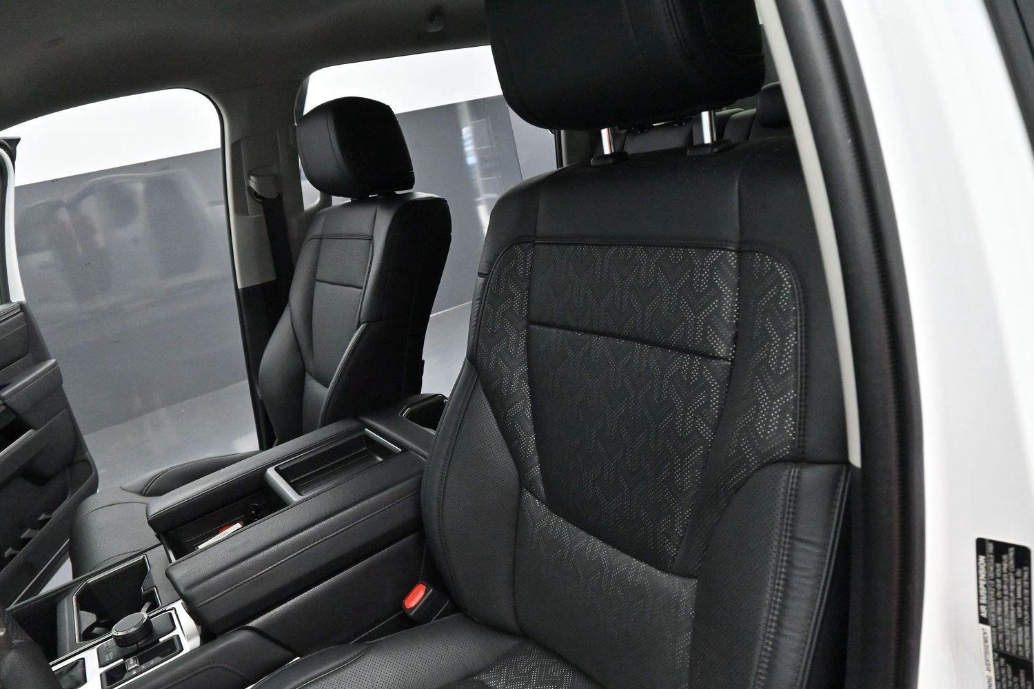 Used 2023 Toyota Tundra Limited AWD/4WD image 15