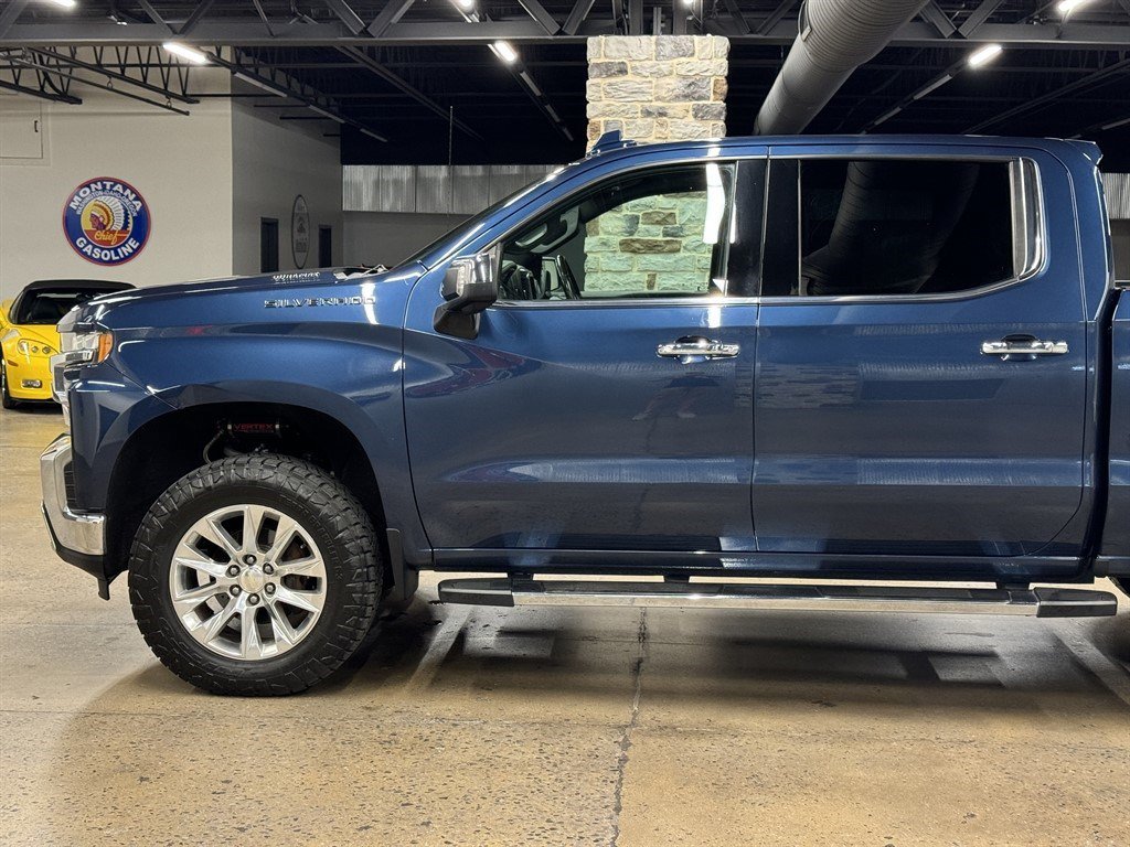 Used 2021 Chevrolet Silverado 1500 LTZ AWD/4WD image 5