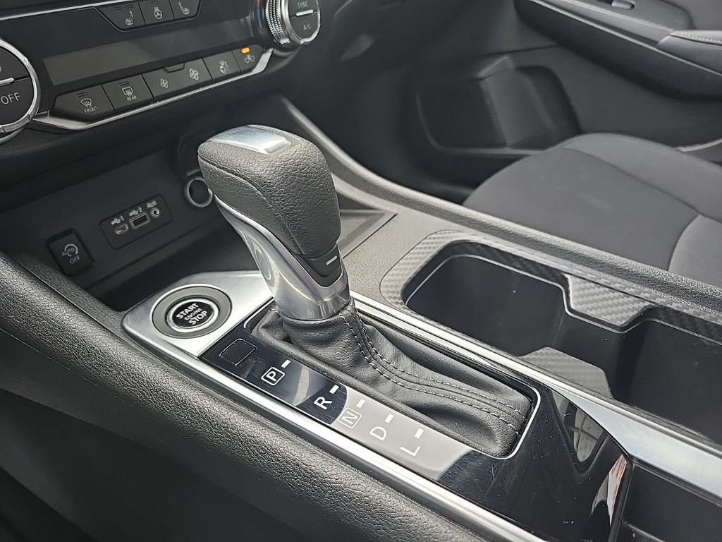 Used 2024 Nissan Sentra SV w/ All-Weather Package FWD image 55