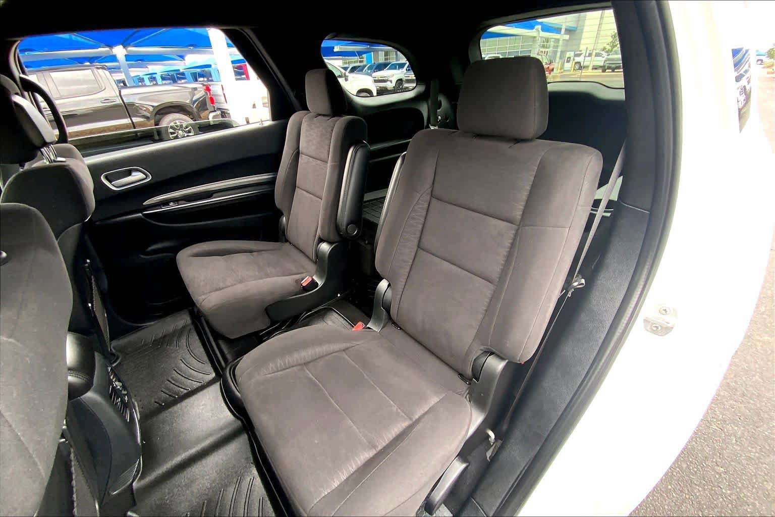 Used 2020 Dodge Durango SXT image 21