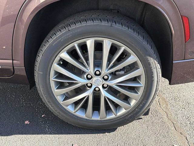 New 2026 Buick Enclave Avenir w/ Super Cruise Package FWD image 35