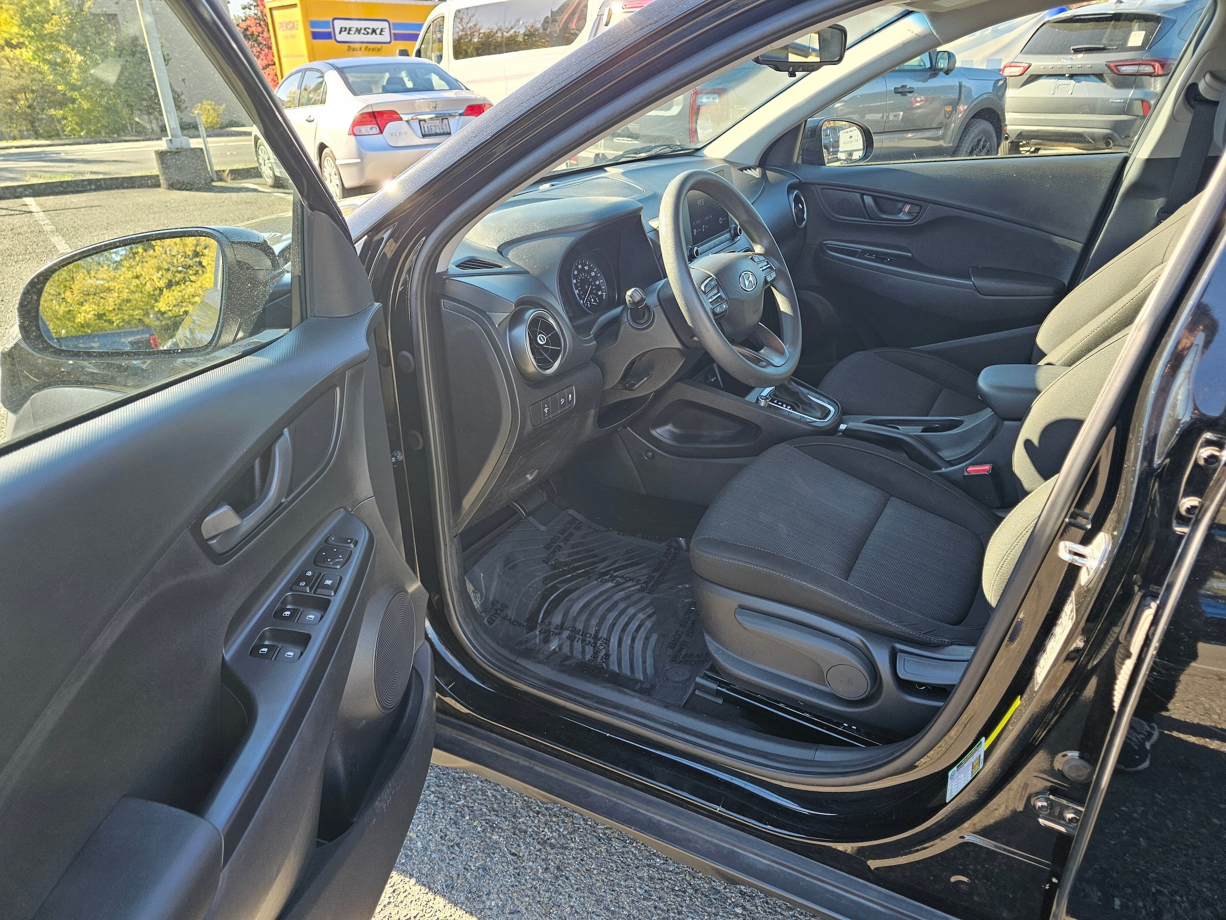 Used 2022 Hyundai Kona SEL w/ Cargo Package AWD/4WD image 20