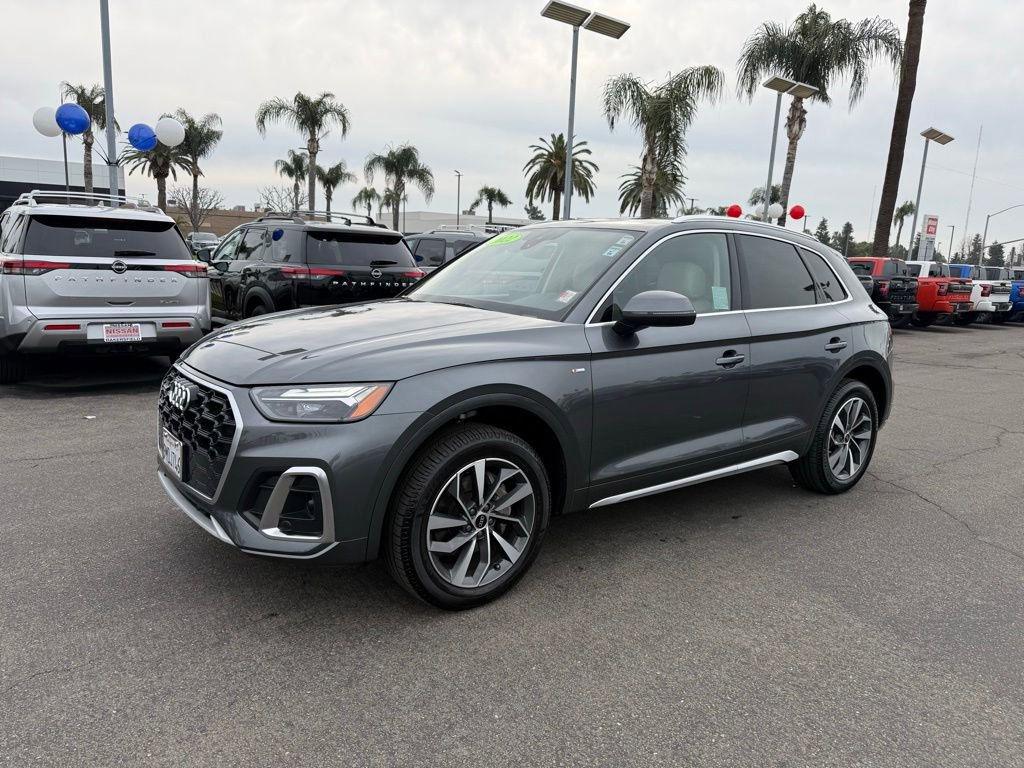 Used 2022 Audi Q5 2.0T Premium image 3