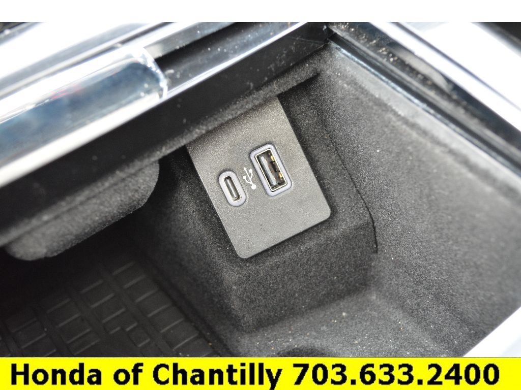 Used 2023 Lincoln Nautilus Reserve AWD/4WD image 19