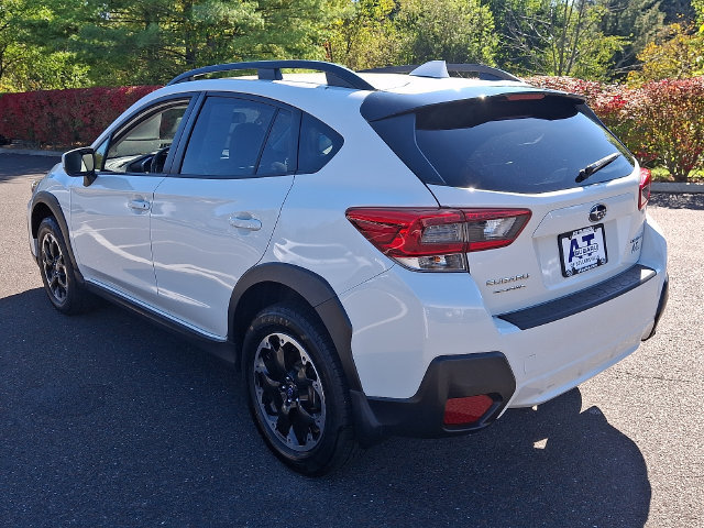 Used 2021 Subaru Crosstrek 2.0i Premium w/ Moonroof Package AWD/4WD image 4