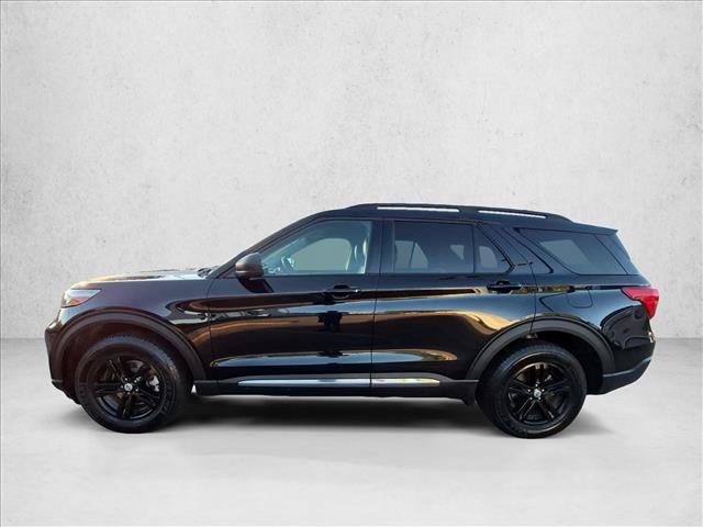 Certified 2021 Ford Explorer XLT w/ Equipment Group 202A AWD/4WD image 9