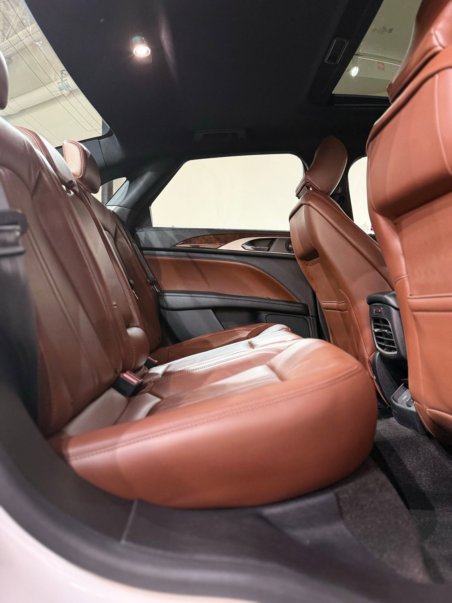 Used 2020 Lincoln MKZ Reserve w/ Monochromatic Package image 41