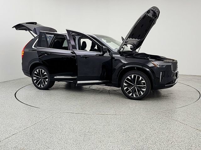 New 2026 Volvo XC90 T8 Ultra w/ Protection Package Premier AWD/4WD image 10