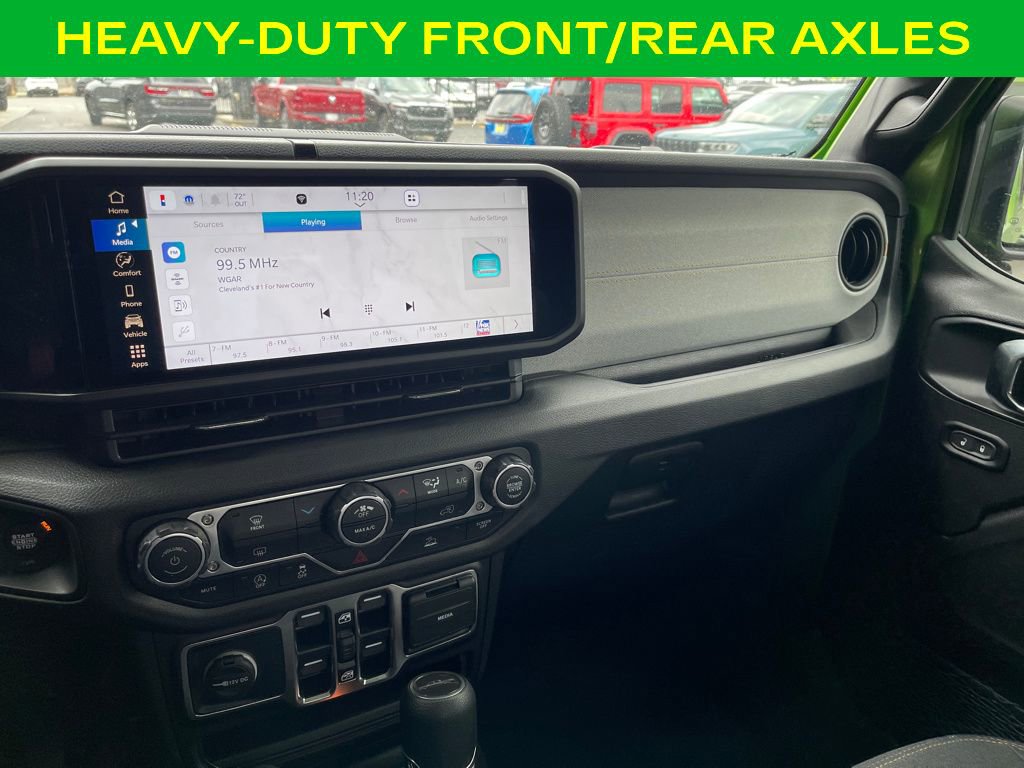 Used 2025 Jeep Gladiator Sport image 21