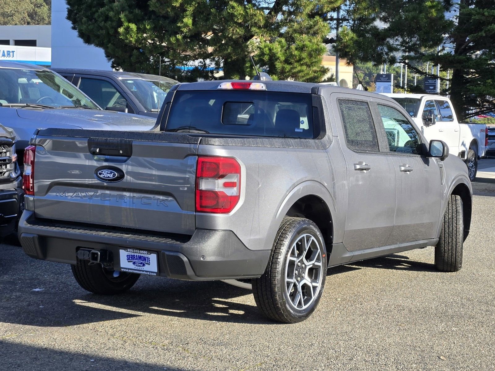 New 2026 Ford Maverick Lariat w/ 4K Tow Package AWD/4WD image 4