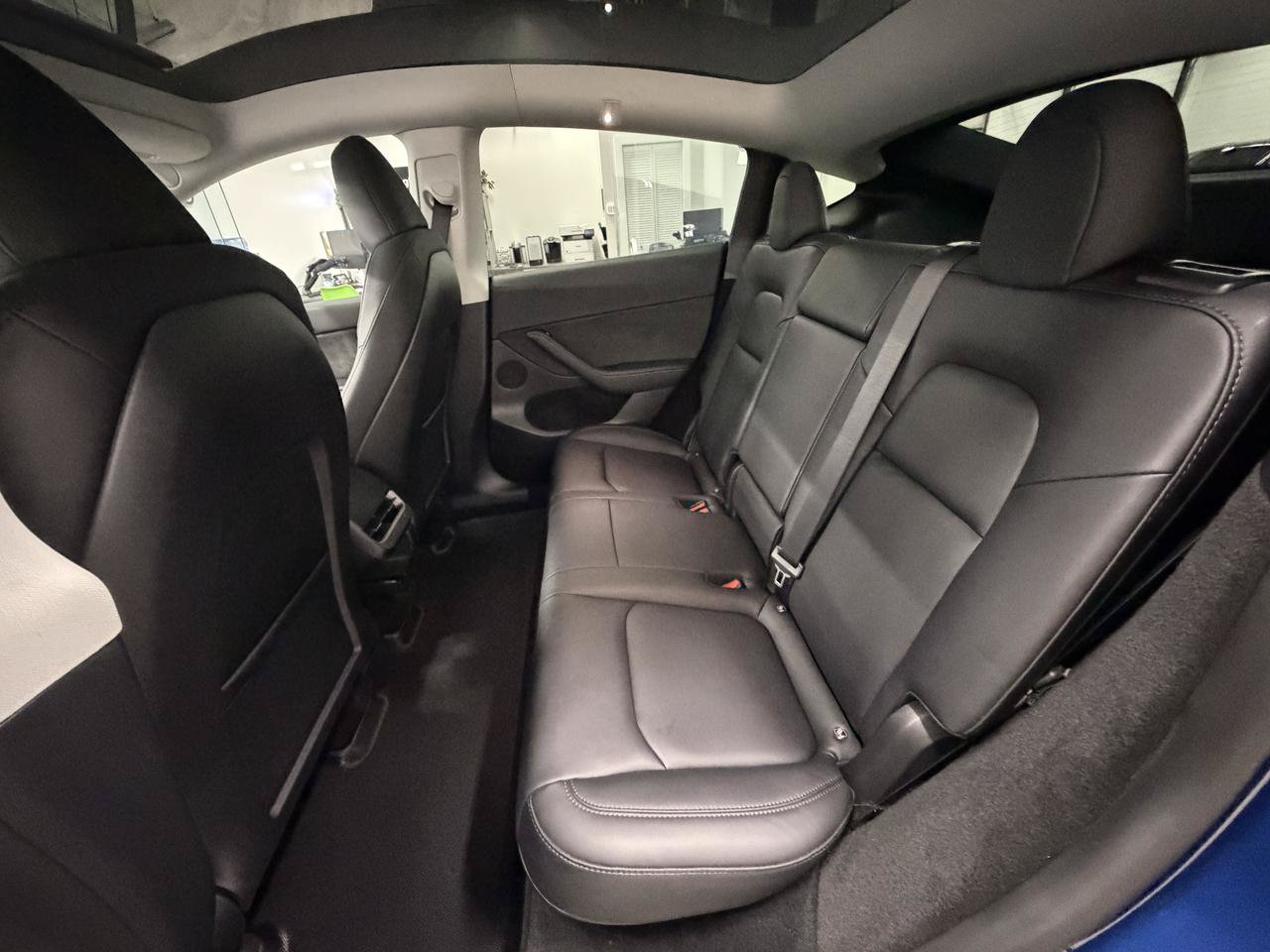 Used 2024 Tesla Model Y Long Range AWD/4WD image 14