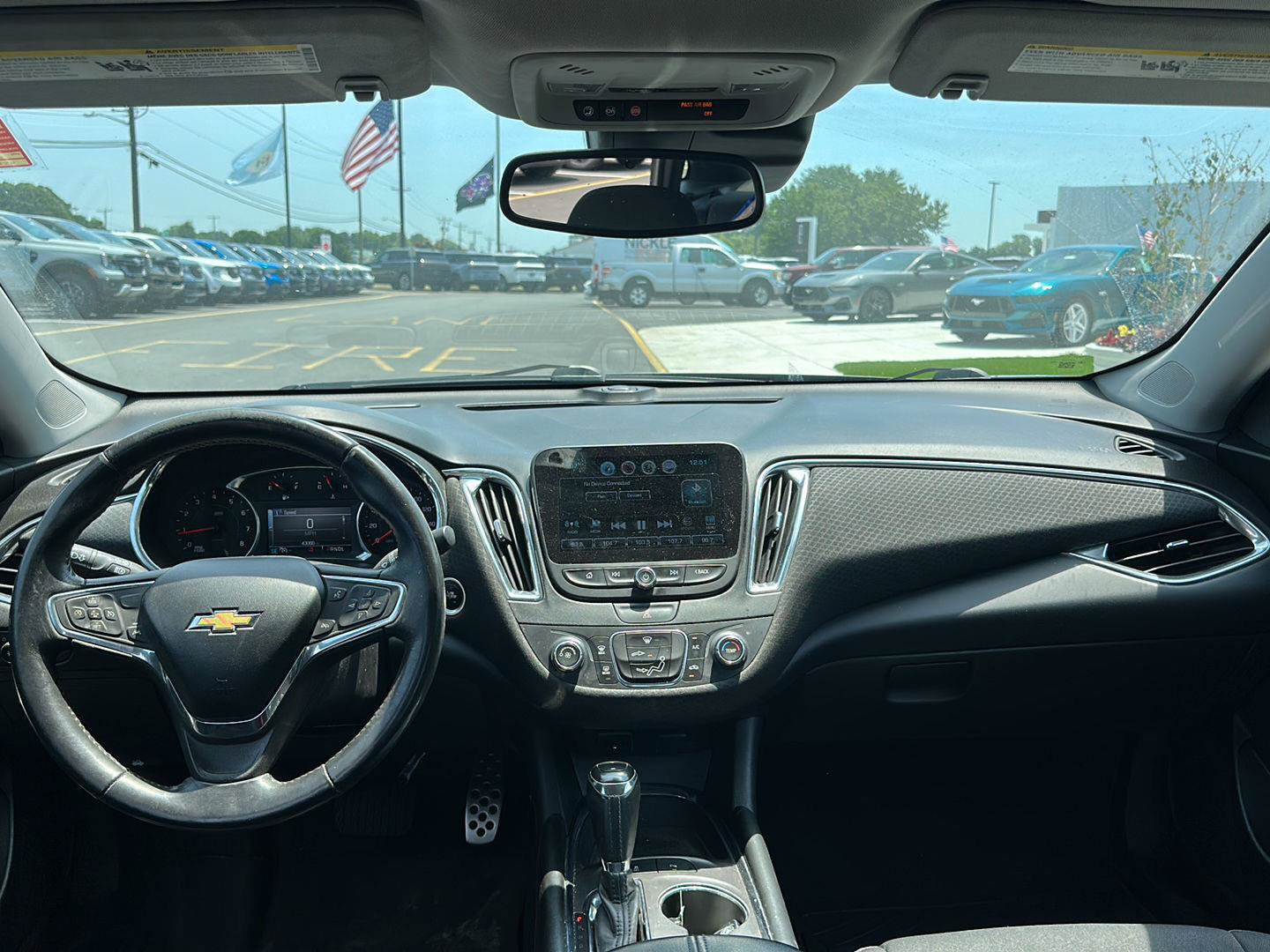 Used 2016 Chevrolet Malibu LT FWD image 13