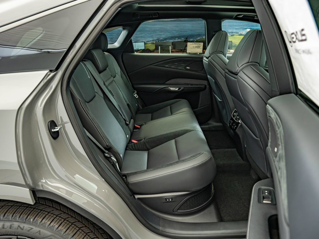 New 2026 Lexus RX 500h F Sport AWD/4WD image 33