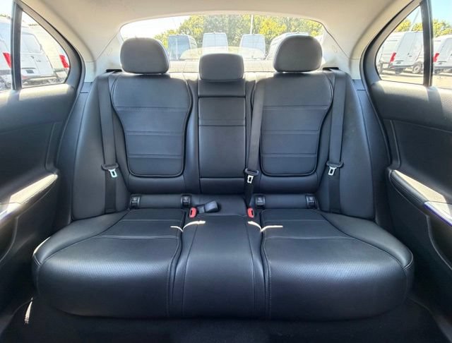 Used 2022 Mercedes-Benz C 300 4MATIC Sedan image 16
