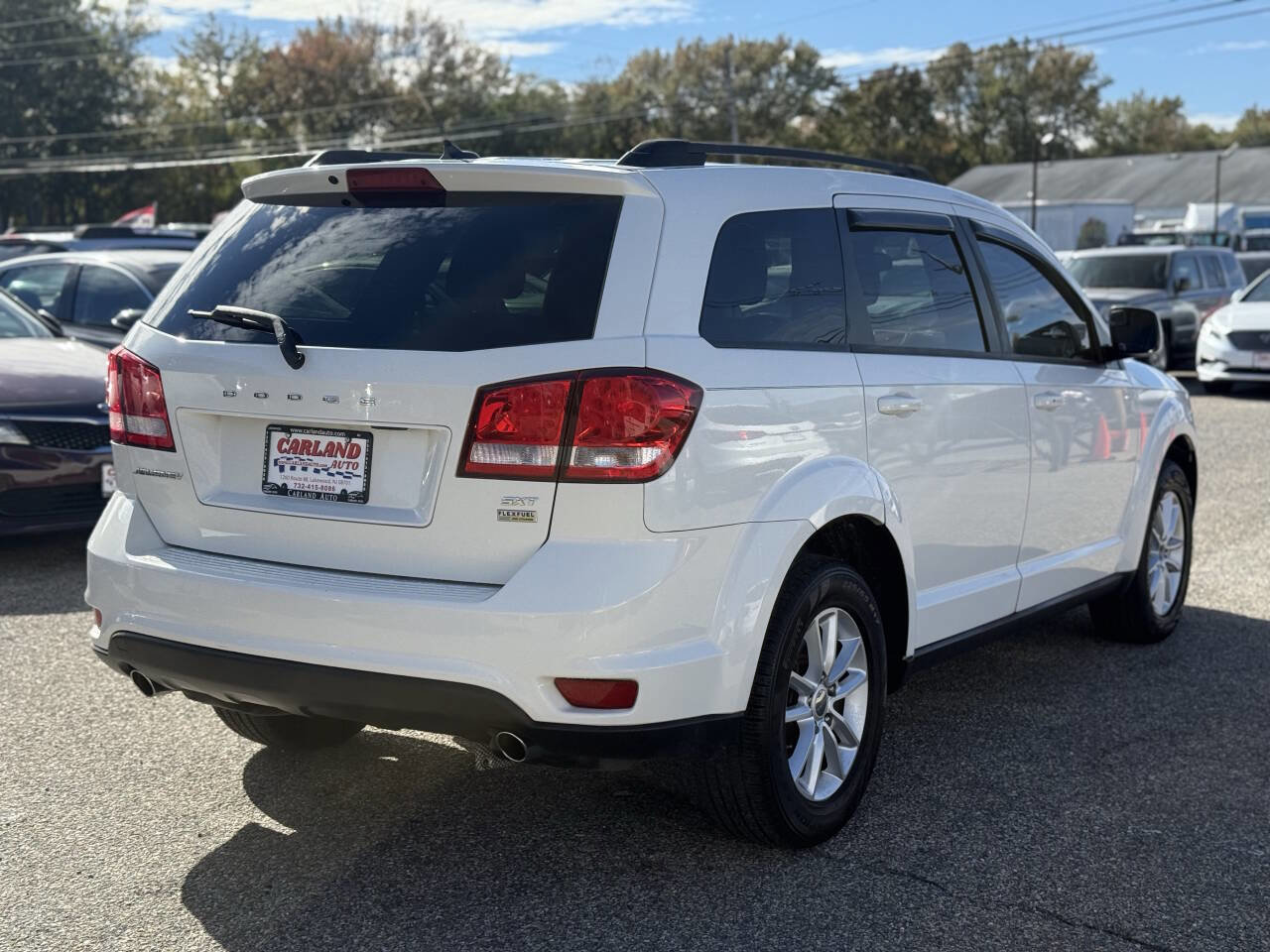 Used 2014 Dodge Journey SXT image 7