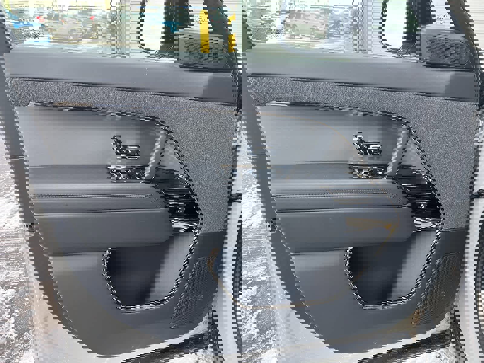 Used 2024 Land Rover Range Rover Sport SE image 20