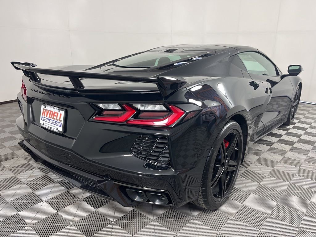 New 2026 Chevrolet Corvette Stingray Coupe w/ Z51 Performance Package RWD image 7