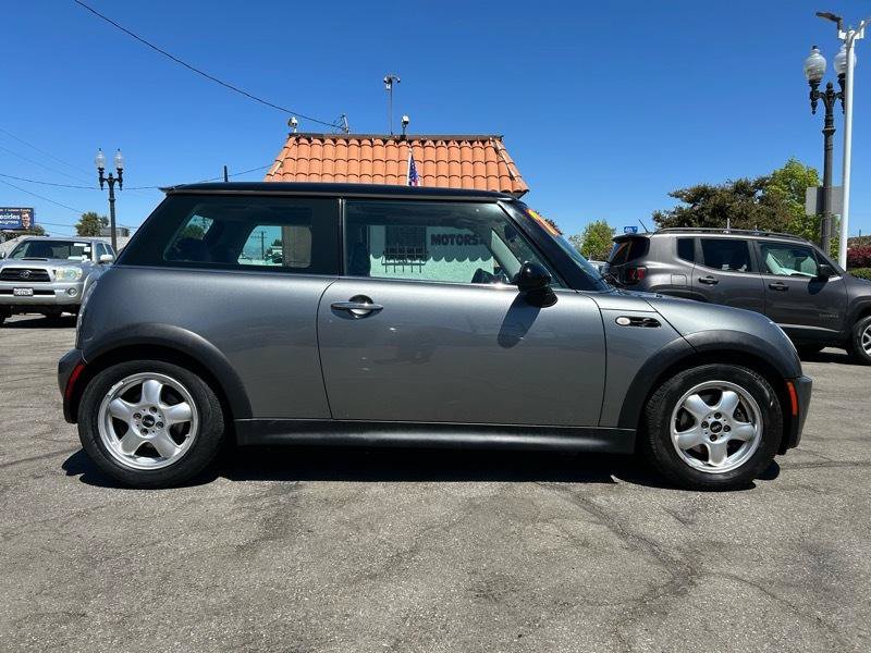 Used 2006 MINI Cooper S FWD image 3