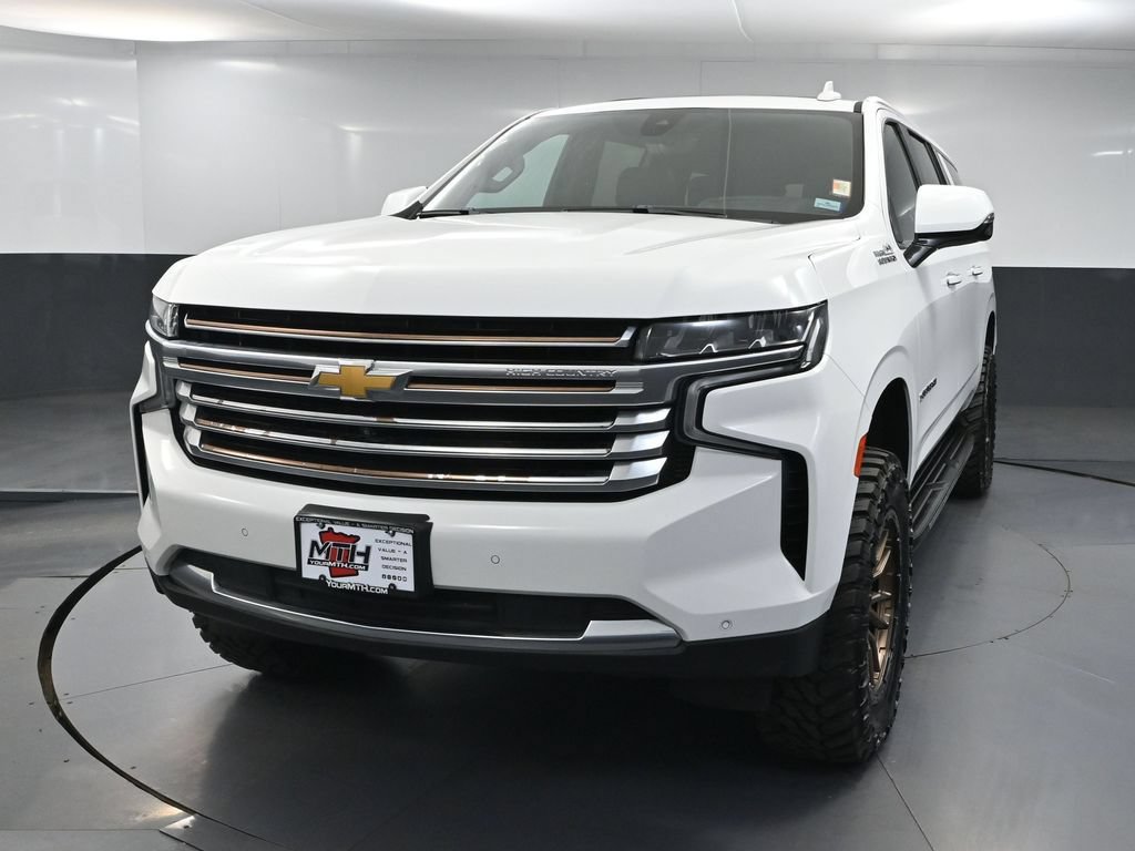Used 2021 Chevrolet Suburban High Country AWD/4WD image 13