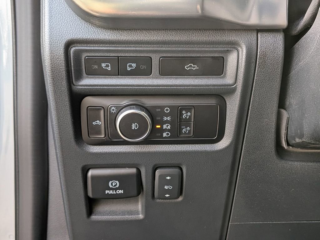 Used 2023 Ford F150 Lariat w/ Equipment Group 502A High image 17