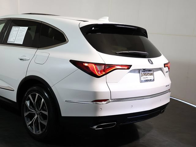 Certified 2023 Acura MDX SH-AWD w/ Technology Package image 11