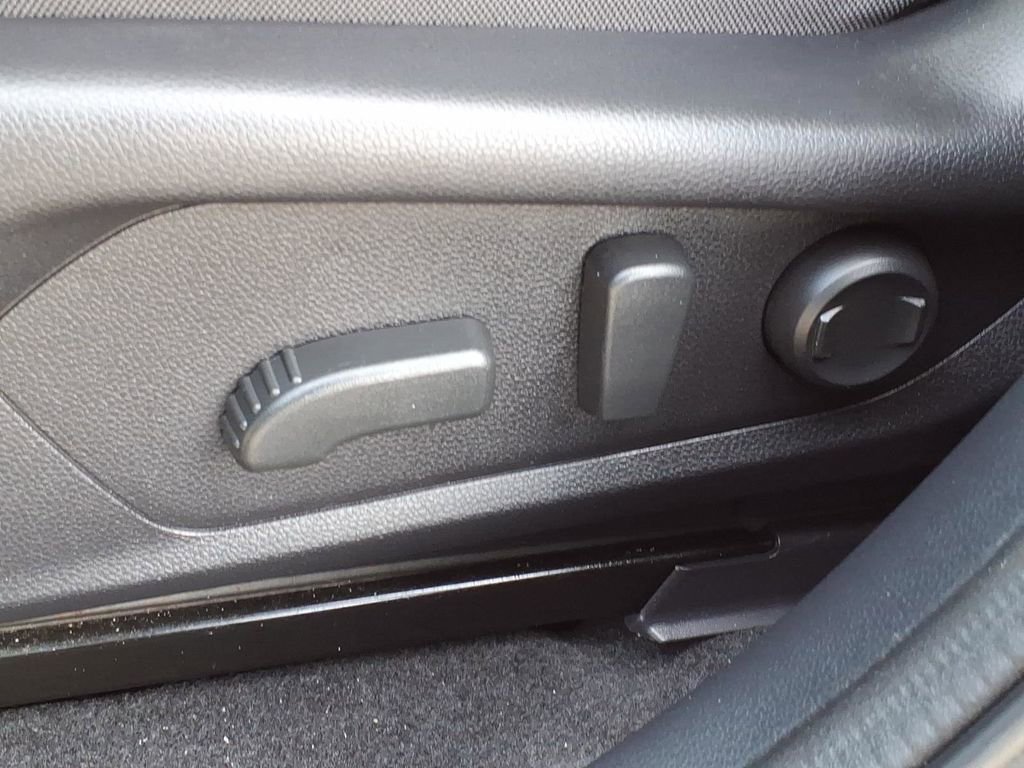 Used 2024 Subaru Crosstrek 2.5i Sport image 12