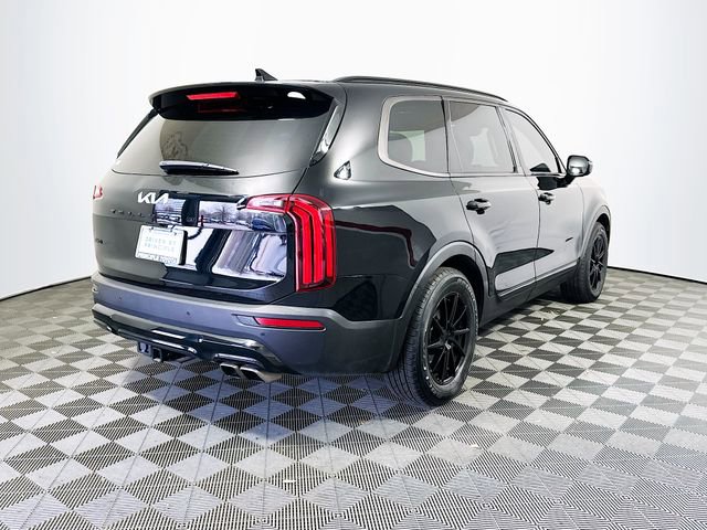 Used 2022 Kia Telluride SX w/ Nightfall Edition Package image 8