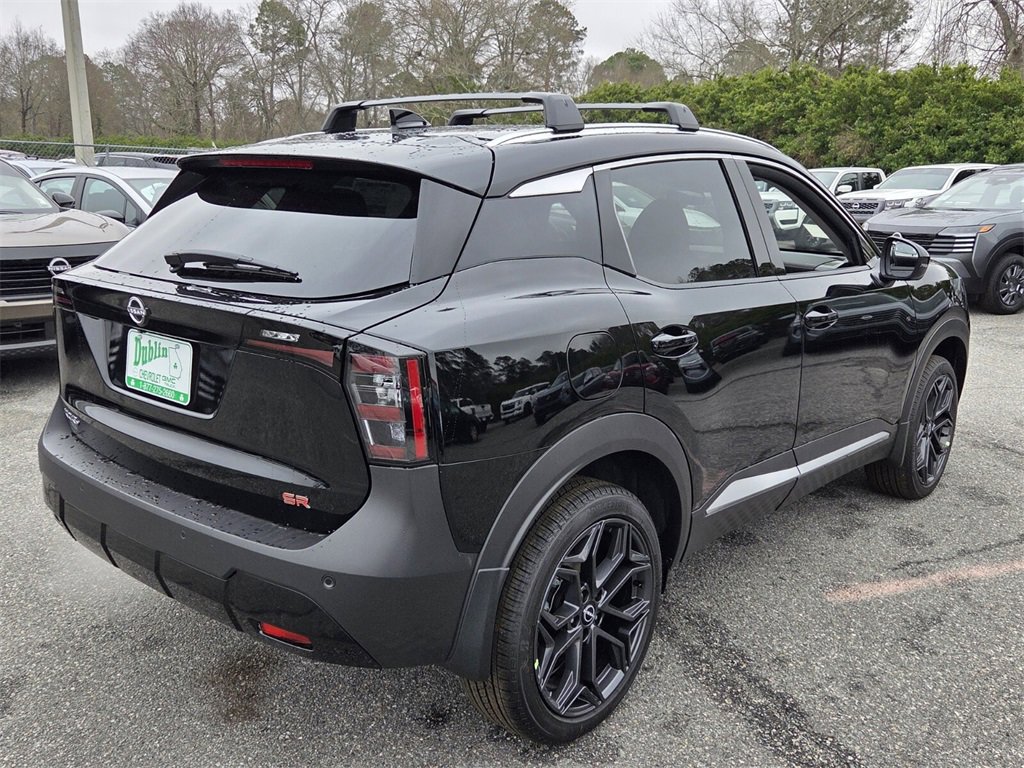 New 2026 Nissan Kicks SR image 10
