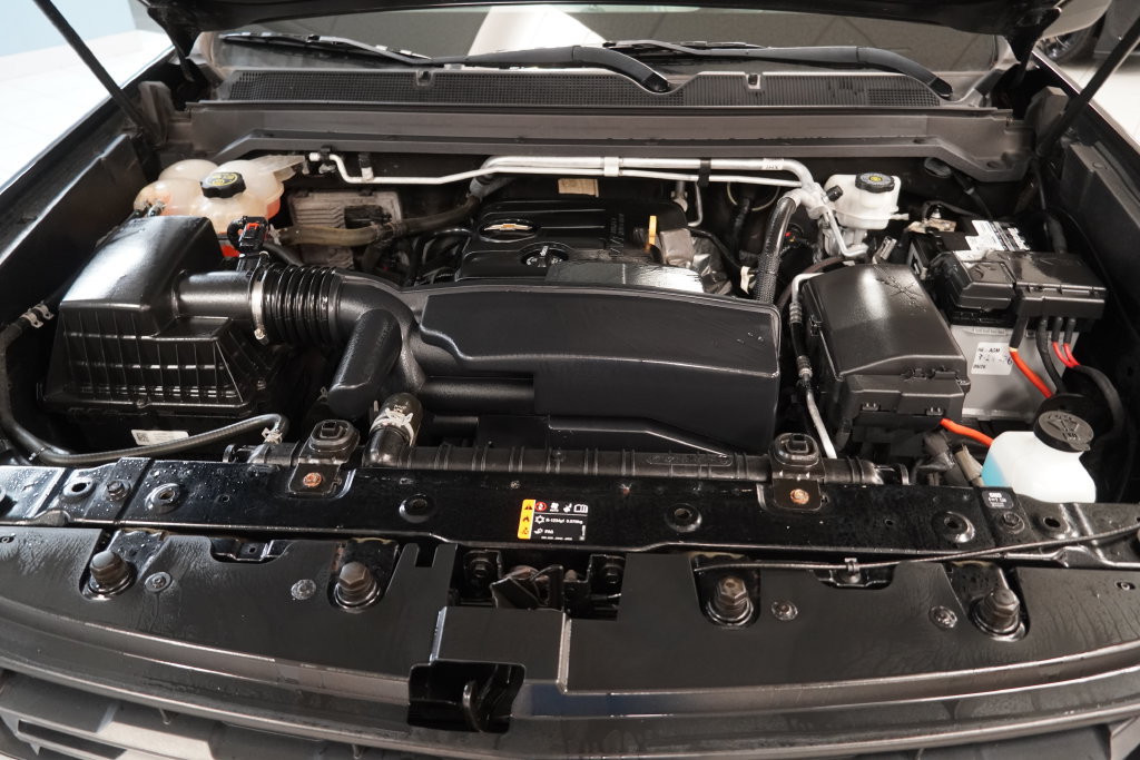 Used 2019 Chevrolet Colorado W/T AWD/4WD image 40