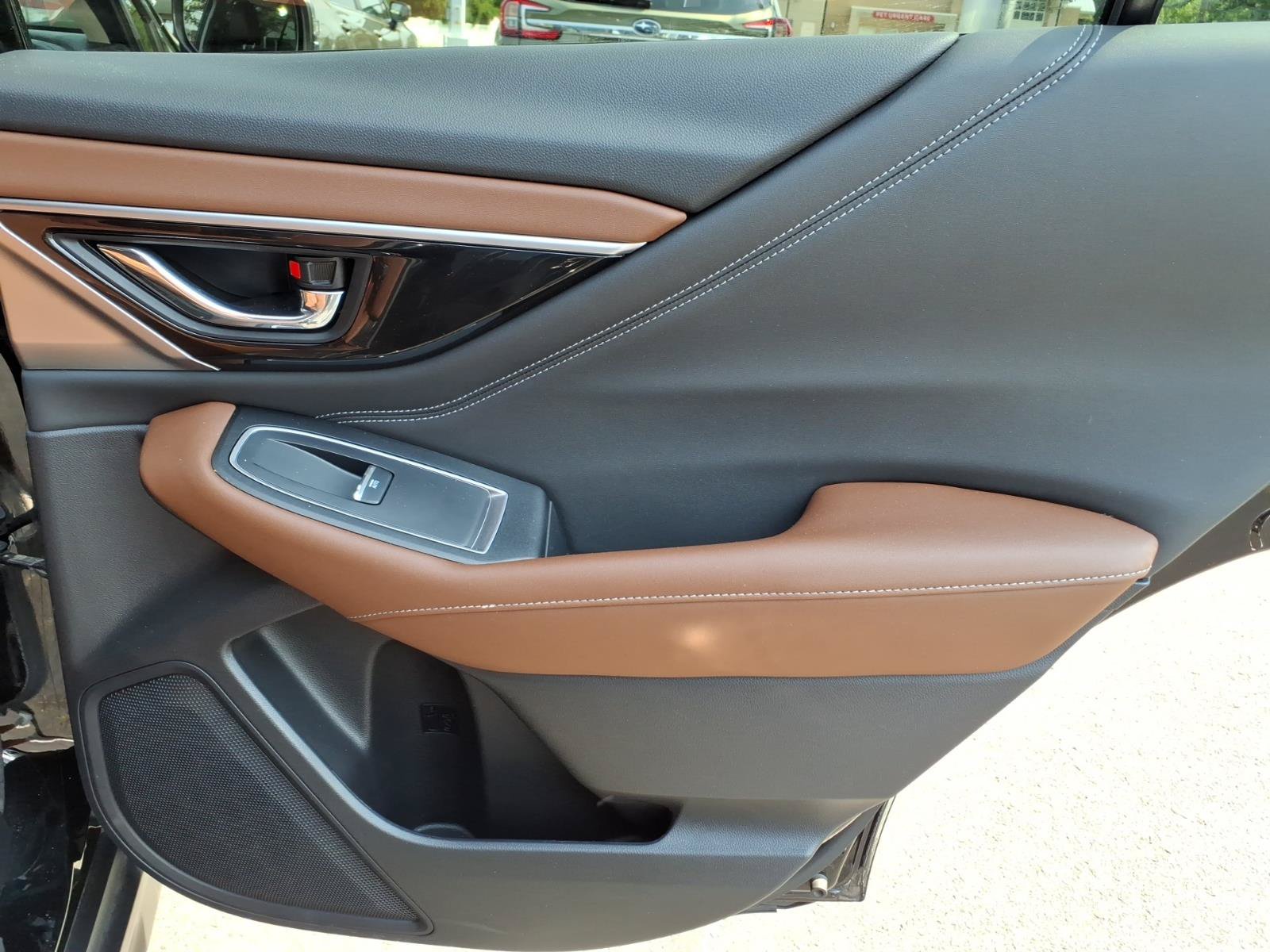 Used 2020 Subaru Outback Touring AWD/4WD image 9