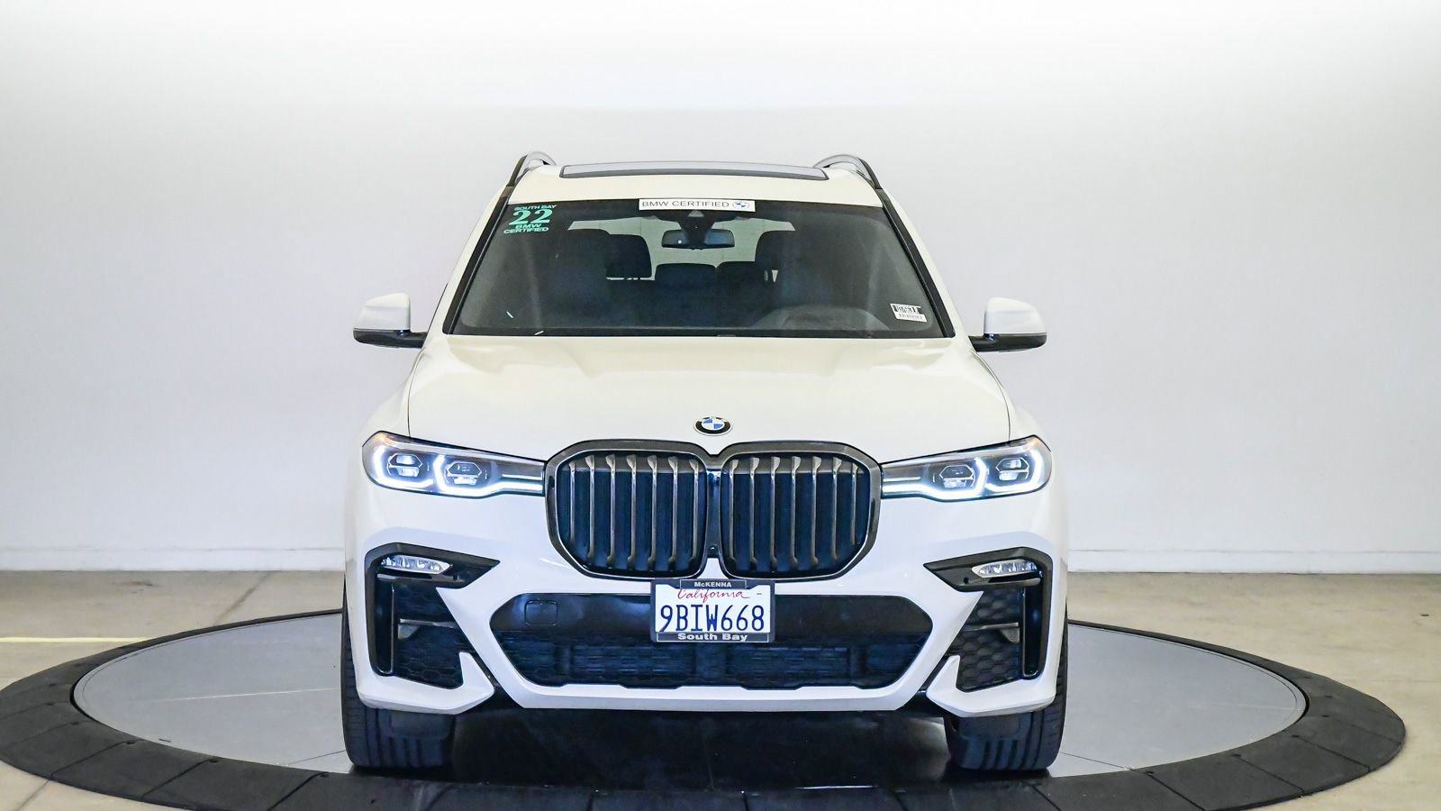 Certified 2022 BMW X7 xDrive40i w/ M Sport Package AWD/4WD image 7