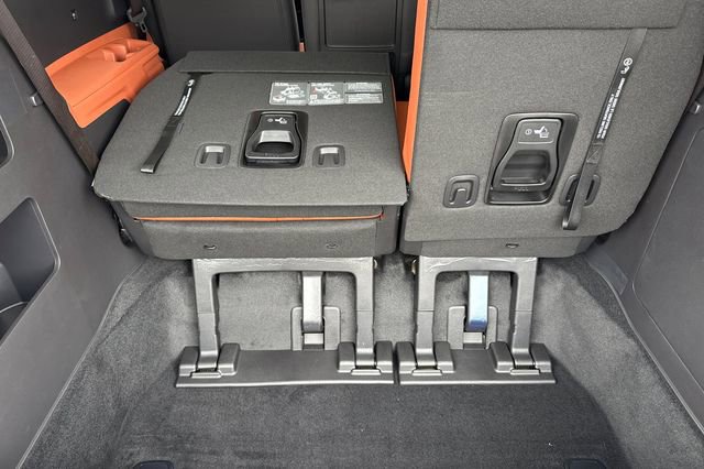 New 2026 Kia Carnival SX w/ SX Dark Edition Package FWD image 18