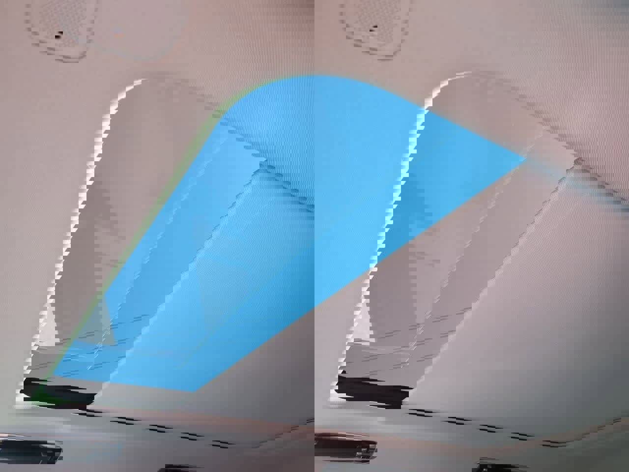 Used 2023 Land Rover Range Rover Sport SE image 17