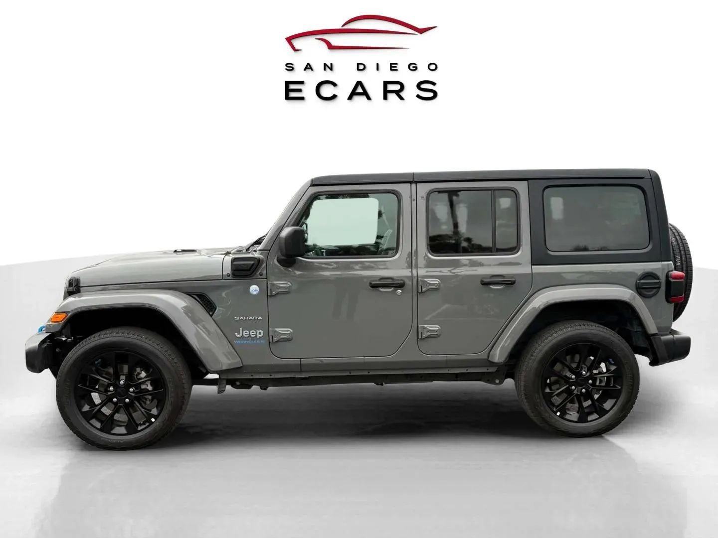 Used 2023 Jeep Wrangler Unlimited Sahara image 8