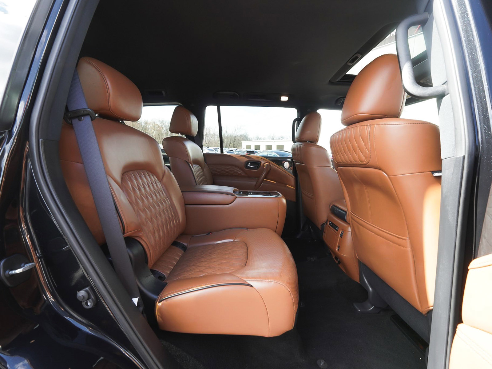 Used 2024 INFINITI QX80 Sensory AWD/4WD image 46