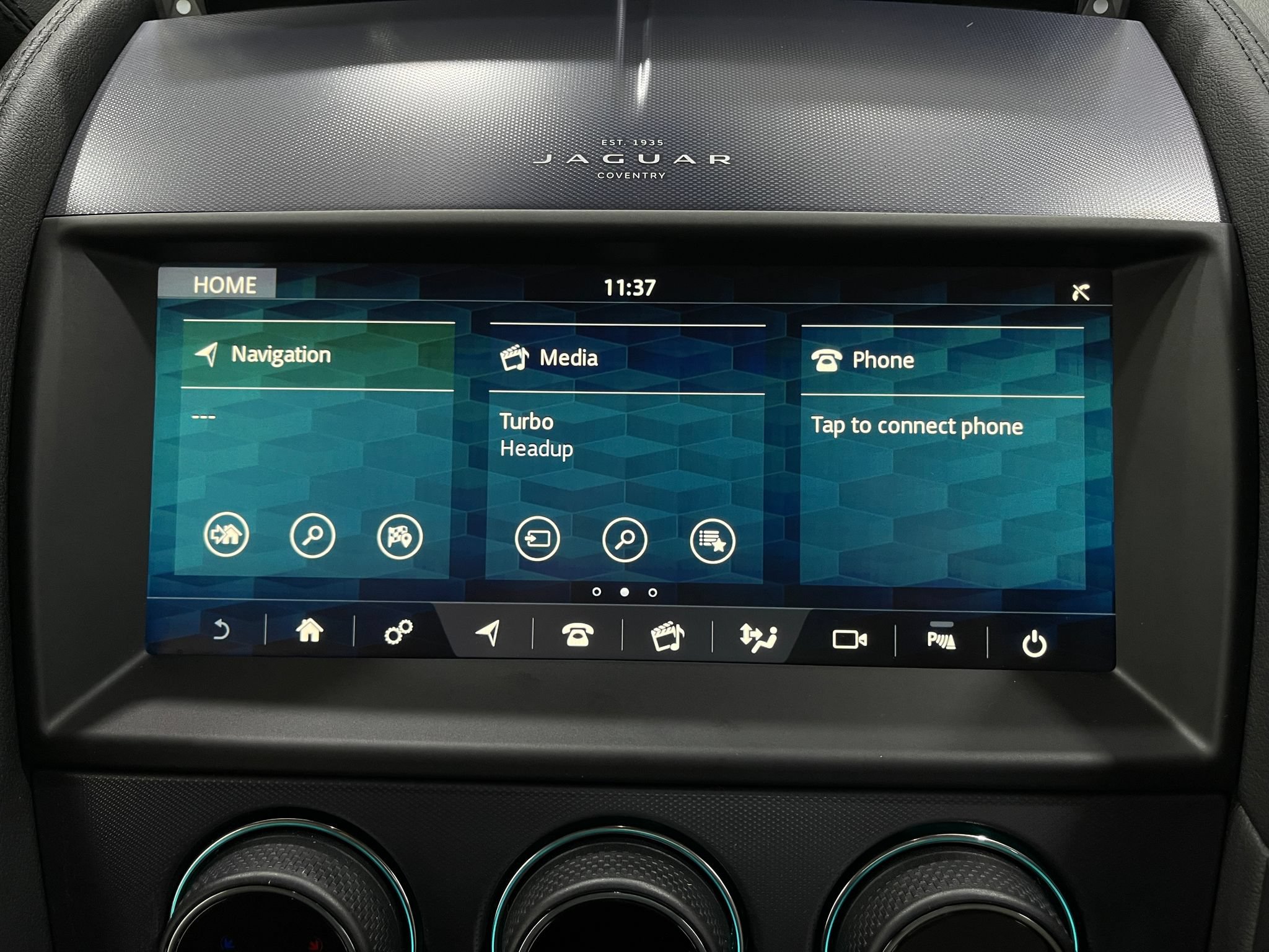 Used 2021 Jaguar F-TYPE Convertible RWD image 23