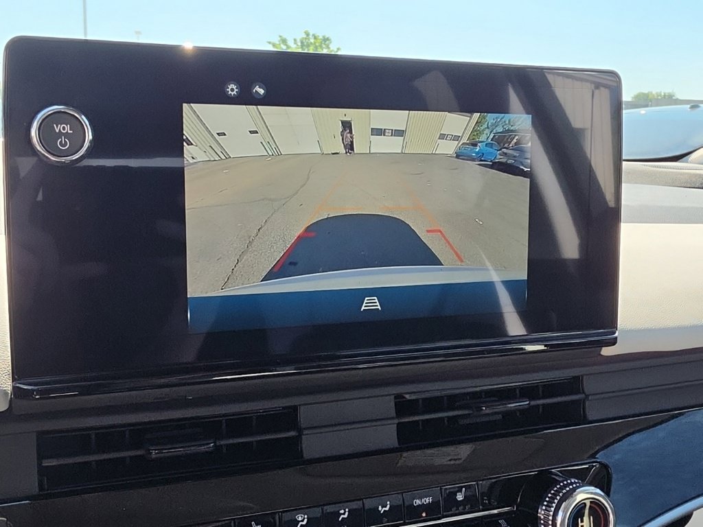 Certified 2024 Honda Prologue Touring image 18