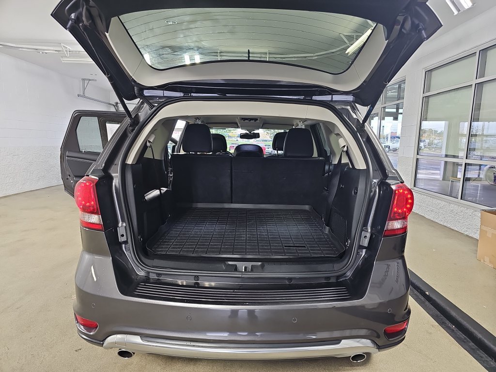 Used 2016 Dodge Journey Crossroad w/ Popular Equipment Group FWD image 15