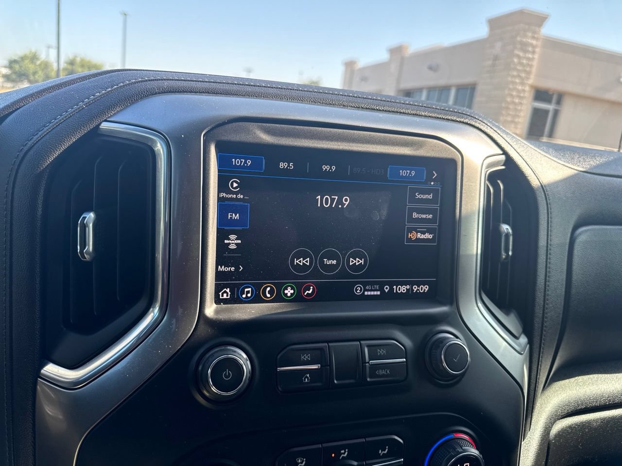 Used 2021 Chevrolet Silverado 1500 LT w/ Texas Edition Plus RWD image 13